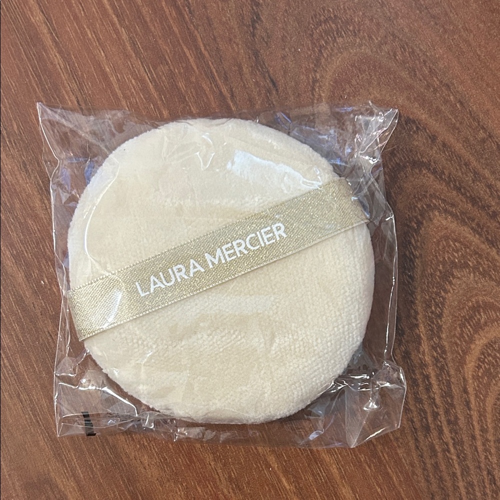 Laura Mercier Round Makeup Puff in Beige